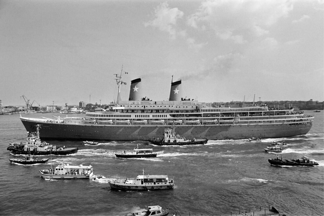 1985: Achille Lauro hijacked